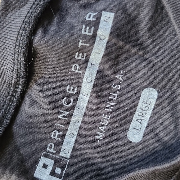 Prince Peter Collection Tiger World Tour Black Tee L - Picture 2 of 3